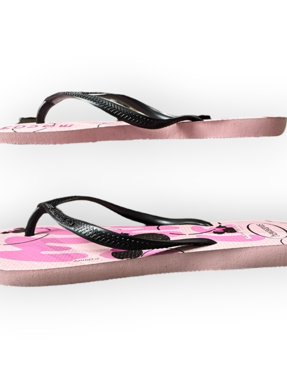 NWOT Havaianas Pink Minnie Mouse Graphic Slim Flip Flops with Black Straps - Picture 2 of 8